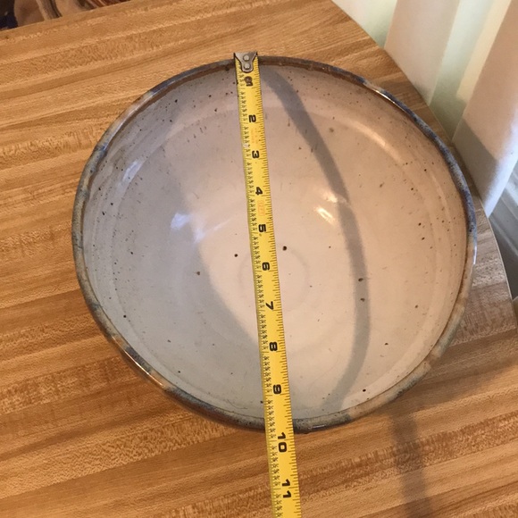 Studio Pottery Signed Mixing Bowl - Picture 5 of 9